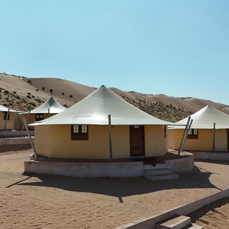 Hotel Al Salam Desert Camp Badīyah Extérieur photo