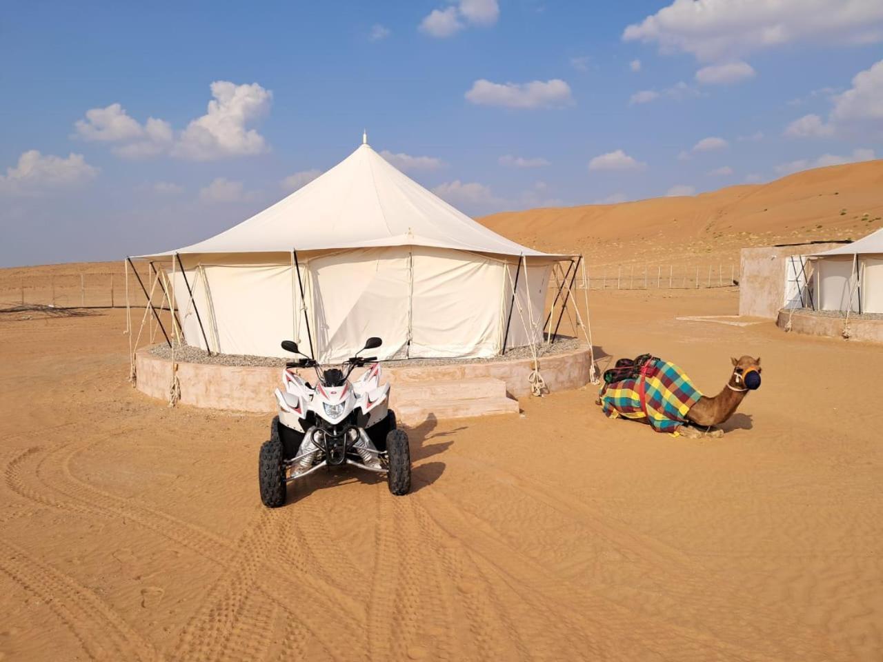 Hotel Al Salam Desert Camp Badīyah Extérieur photo